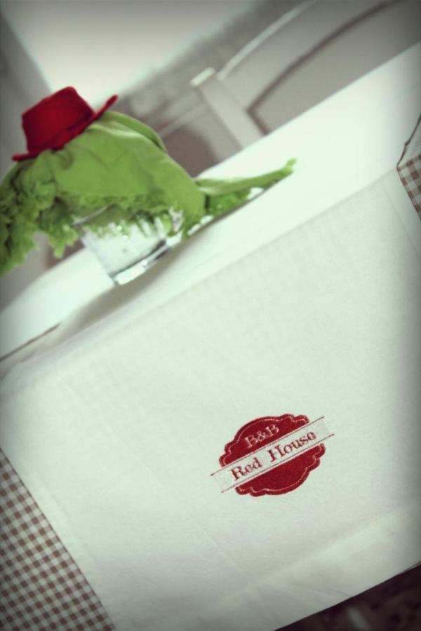 Red House Couette-café