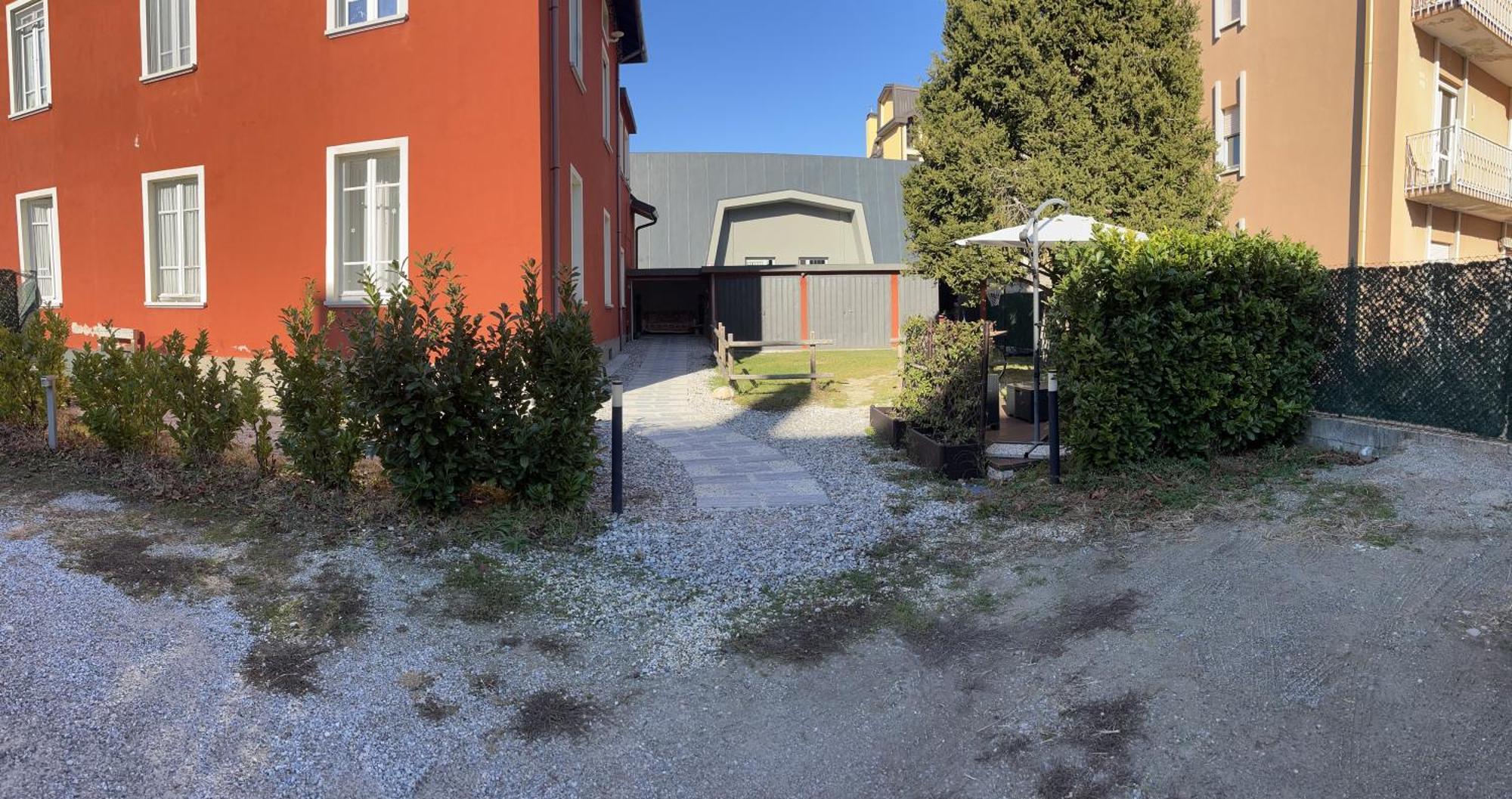 Frühstückspension Red House Garlate
